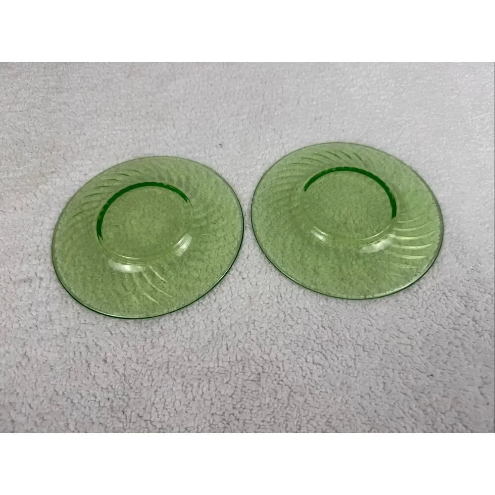 Vintage Uranium Glass Plates 6” Spiral/Swirl Pattern - Set Of 10